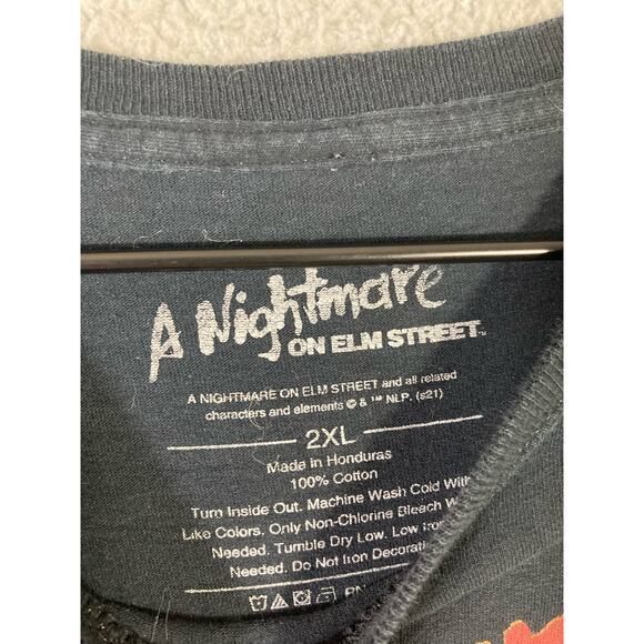 A Nightmare On Elm Street Freddy Krueger T-Shirt 2XL Black Graphic Print Men's - Picture 2 of 8